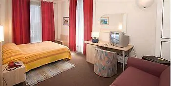 Paco Hotel 3*