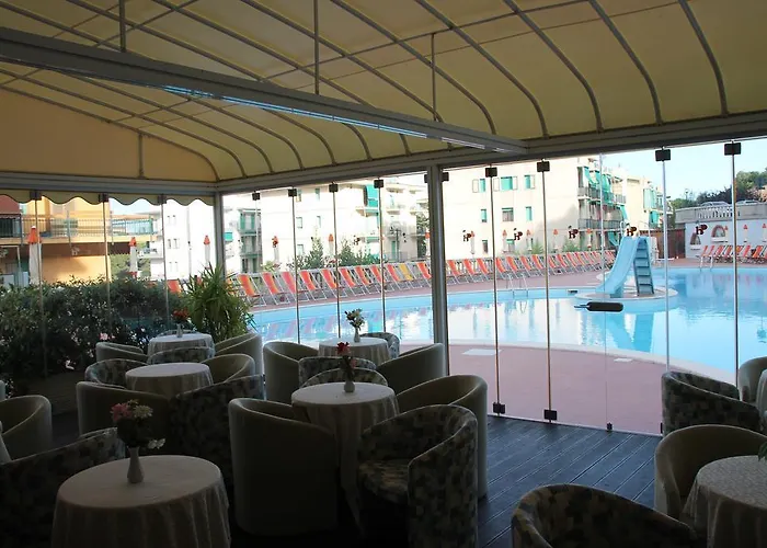 酒店 Paco 皮特拉利古