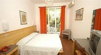 酒店 Paco 皮特拉利古